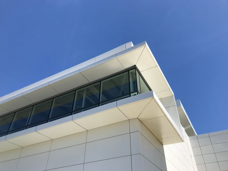 Bardage panneau aluminium